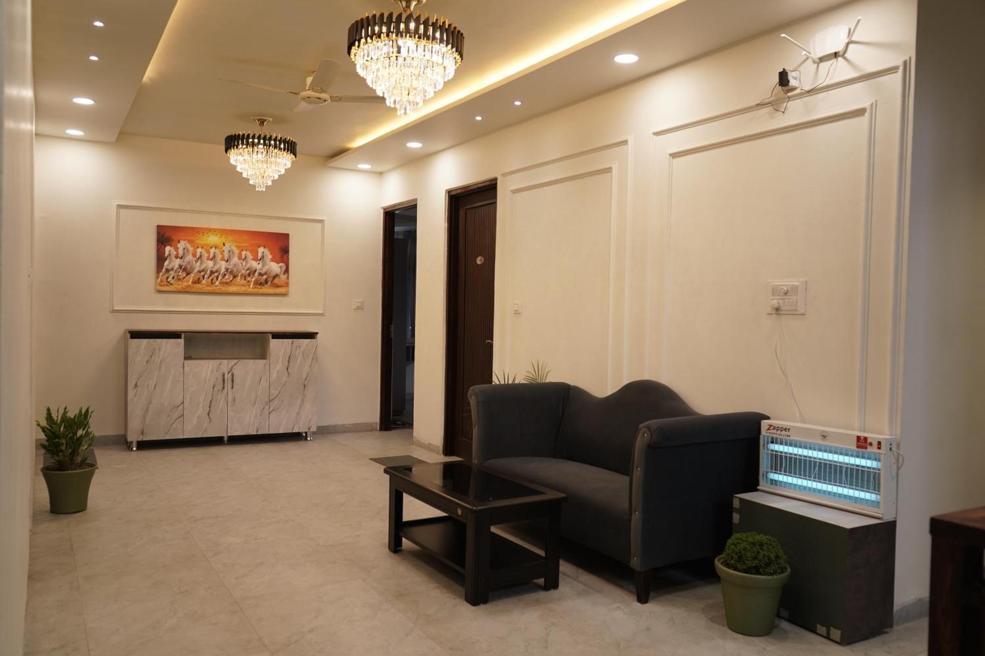 The Grand View Hotel Baijnāth Екстериор снимка