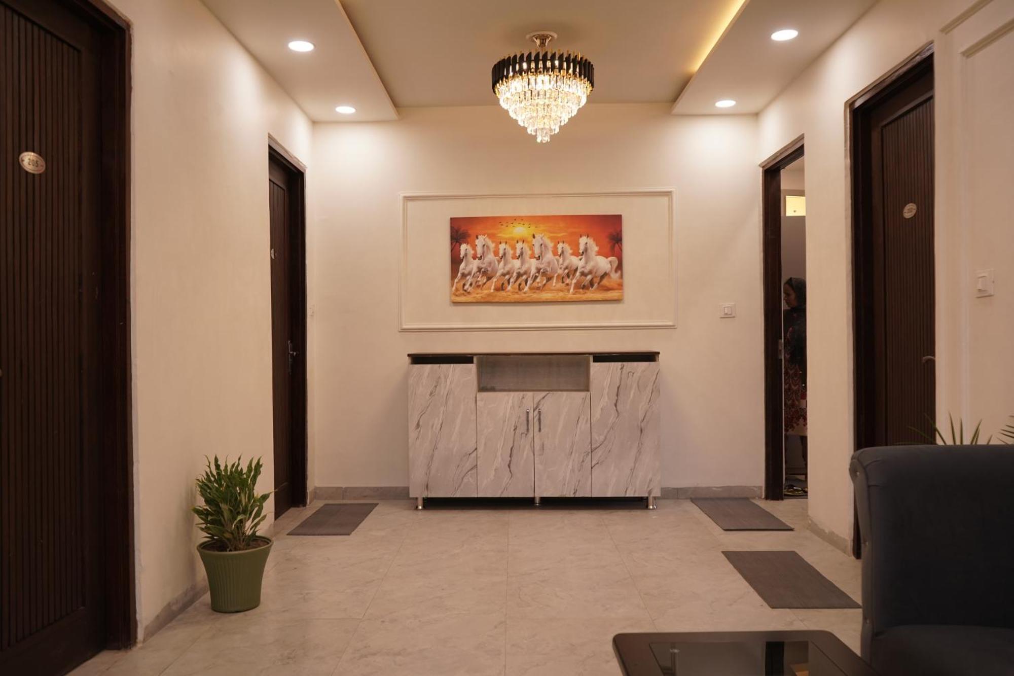 The Grand View Hotel Baijnāth Екстериор снимка